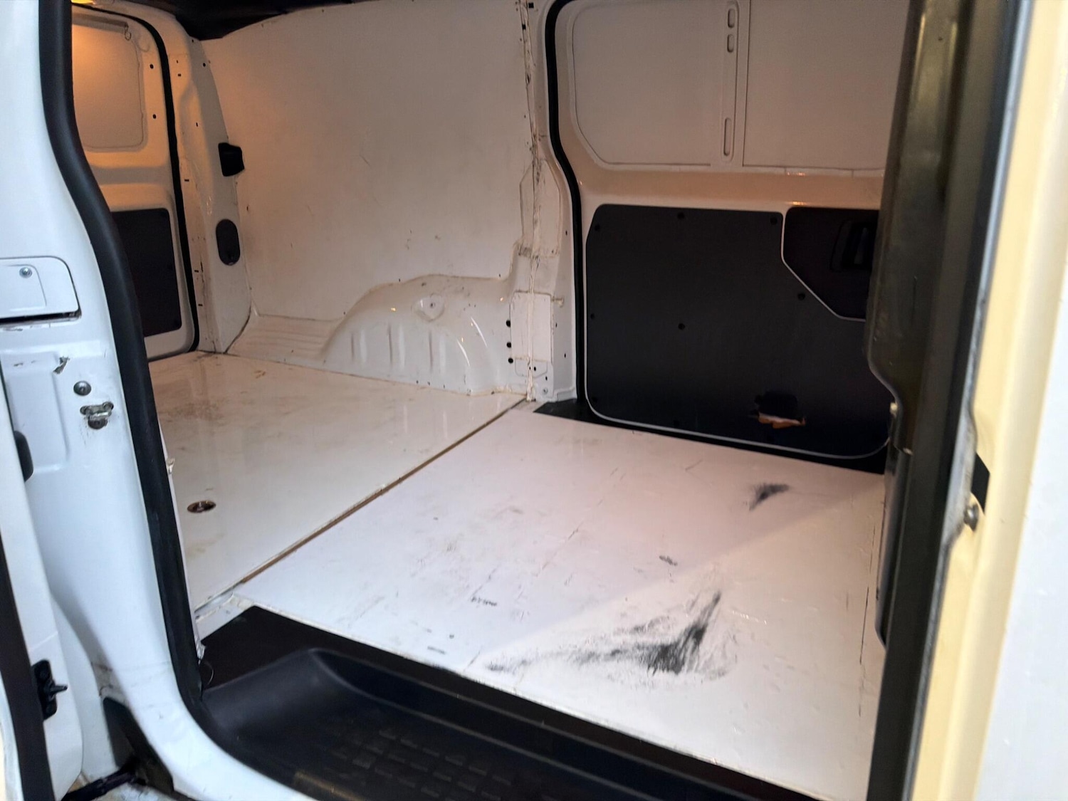 Used Vauxhall Vivaro for sale - 77753675: Photo 55