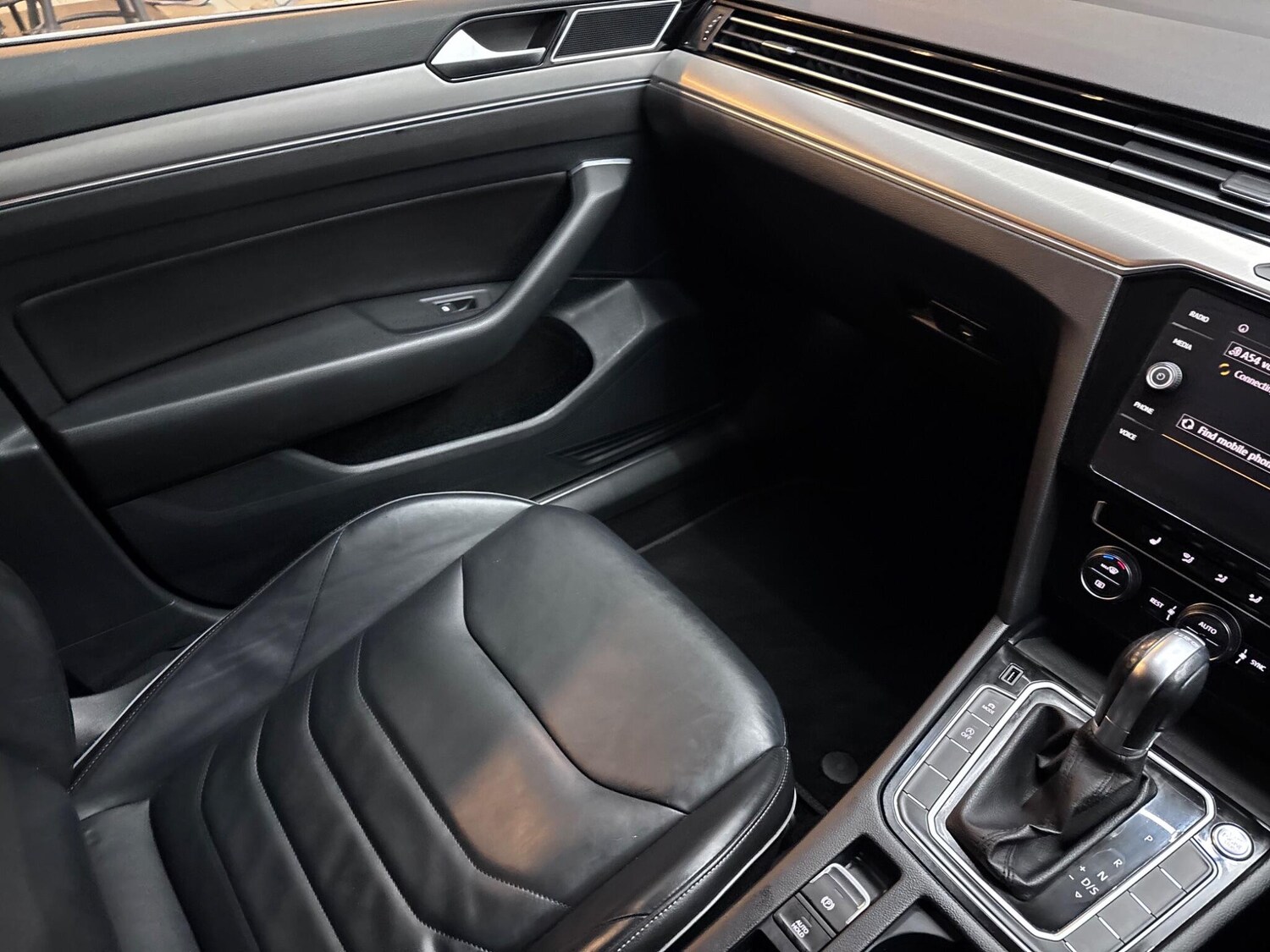 Used Volkswagen Arteon 2019 for sale - 76325902: Photo 65