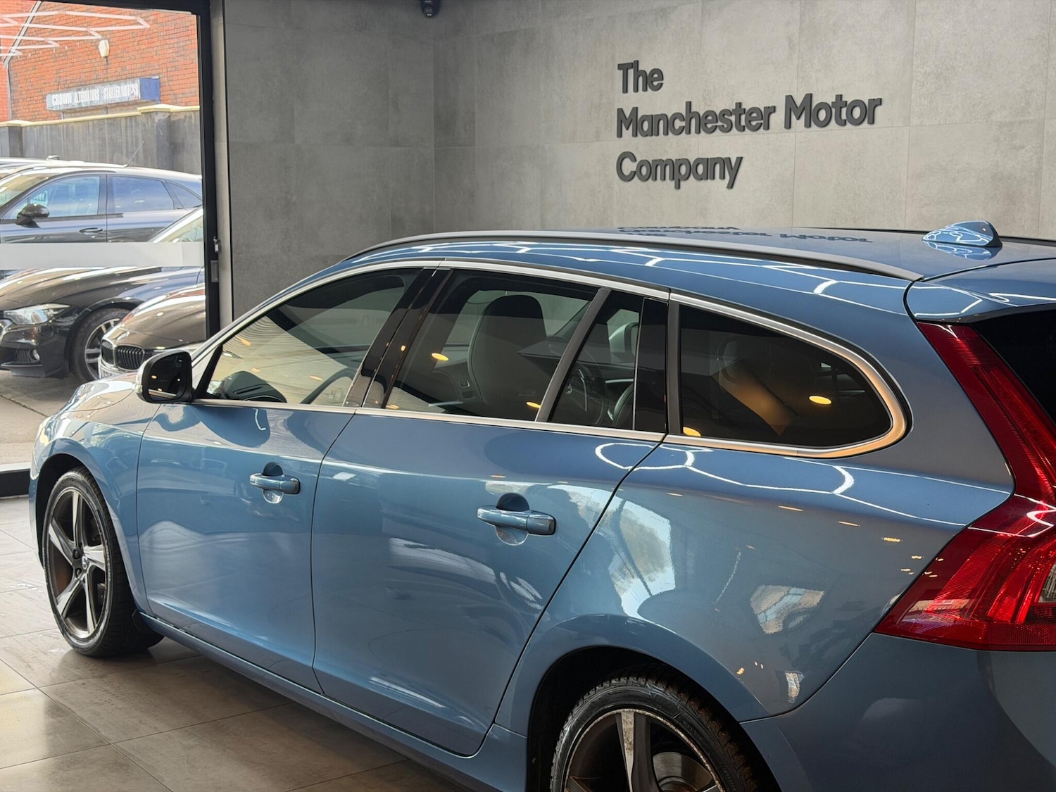 Used Volvo V60 2016 for sale - 78171036: Photo 11