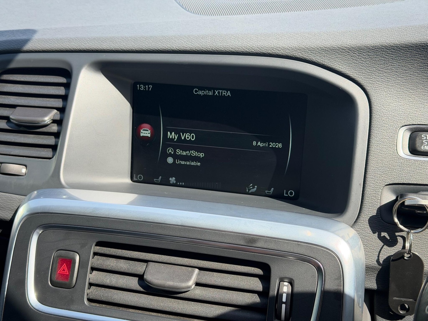 Used Volvo V60 2016 for sale - 78171036: Photo 38