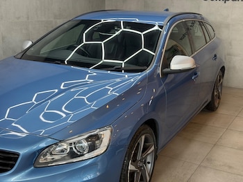 Used Volvo V60 2016 for sale - 78171036: Photo