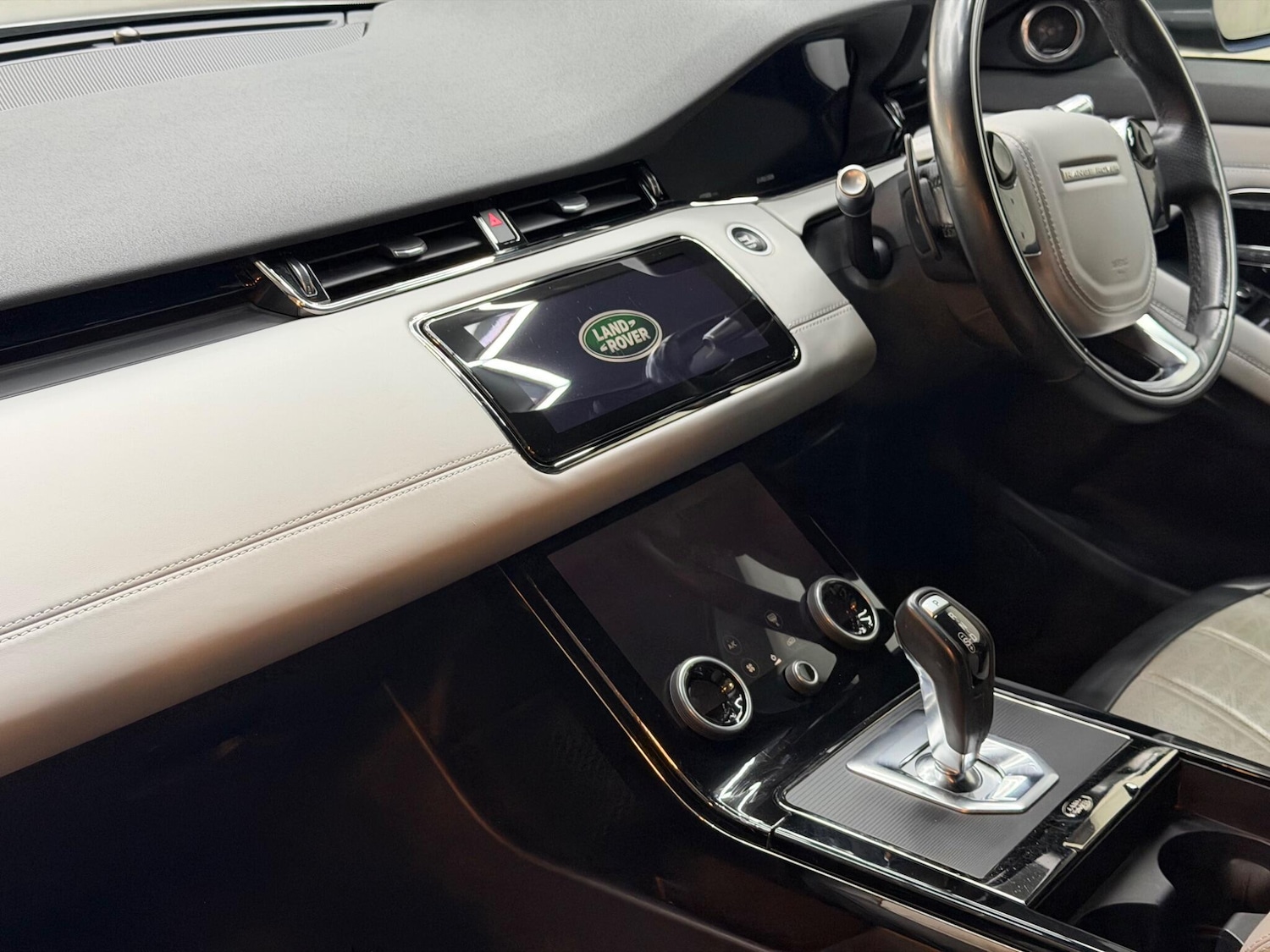 Used Land Rover Range Rover Evoque 2020 for sale - 77633602: Photo 14