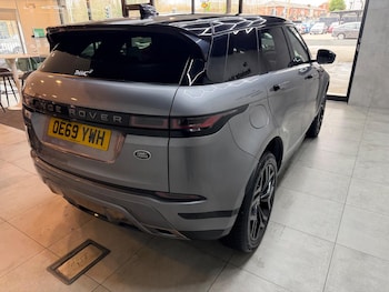 Used Land Rover Range Rover Evoque 2020 for sale - 77633602: Photo