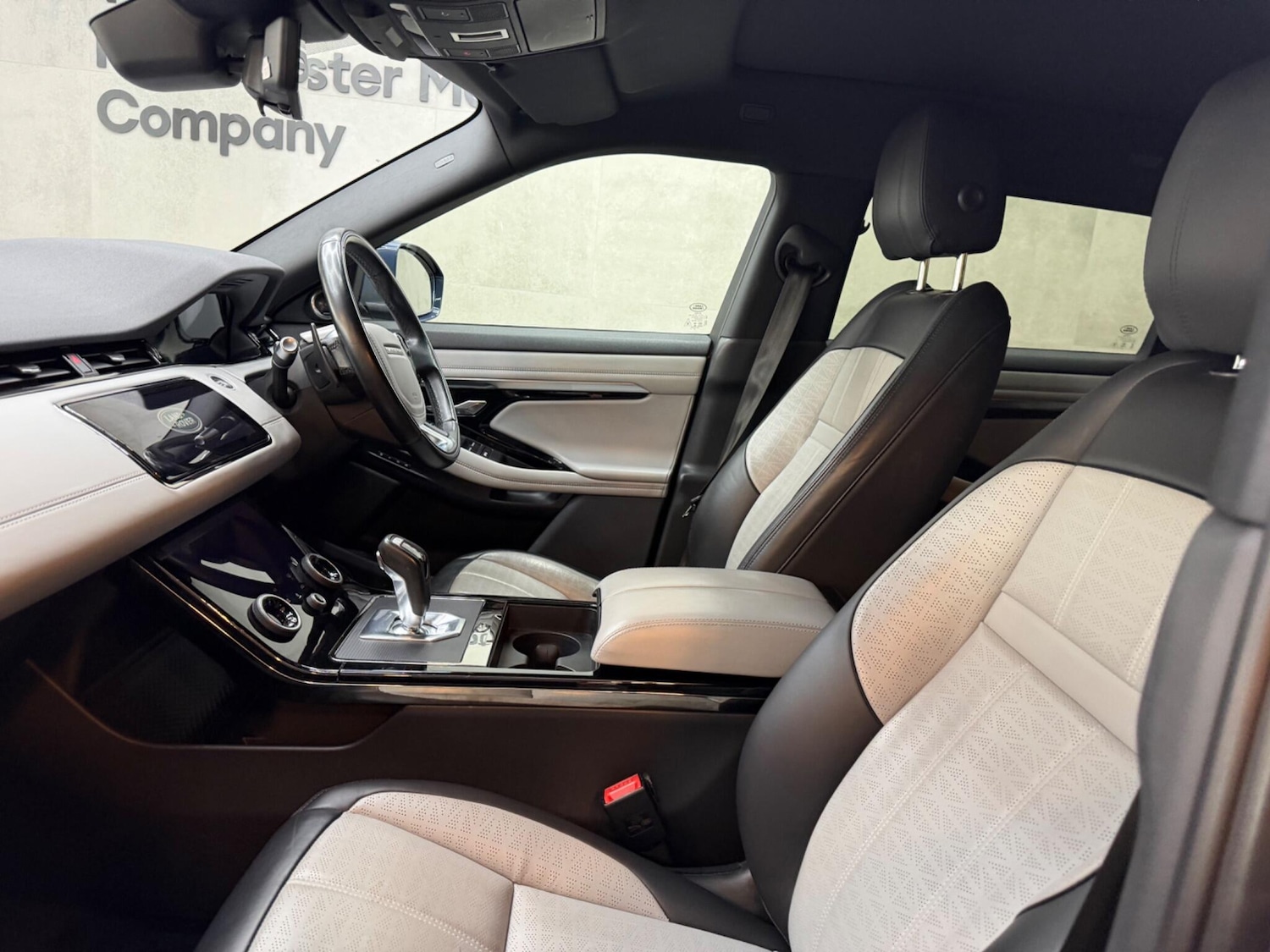 Used Land Rover Range Rover Evoque 2020 for sale - 77633602: Photo 41