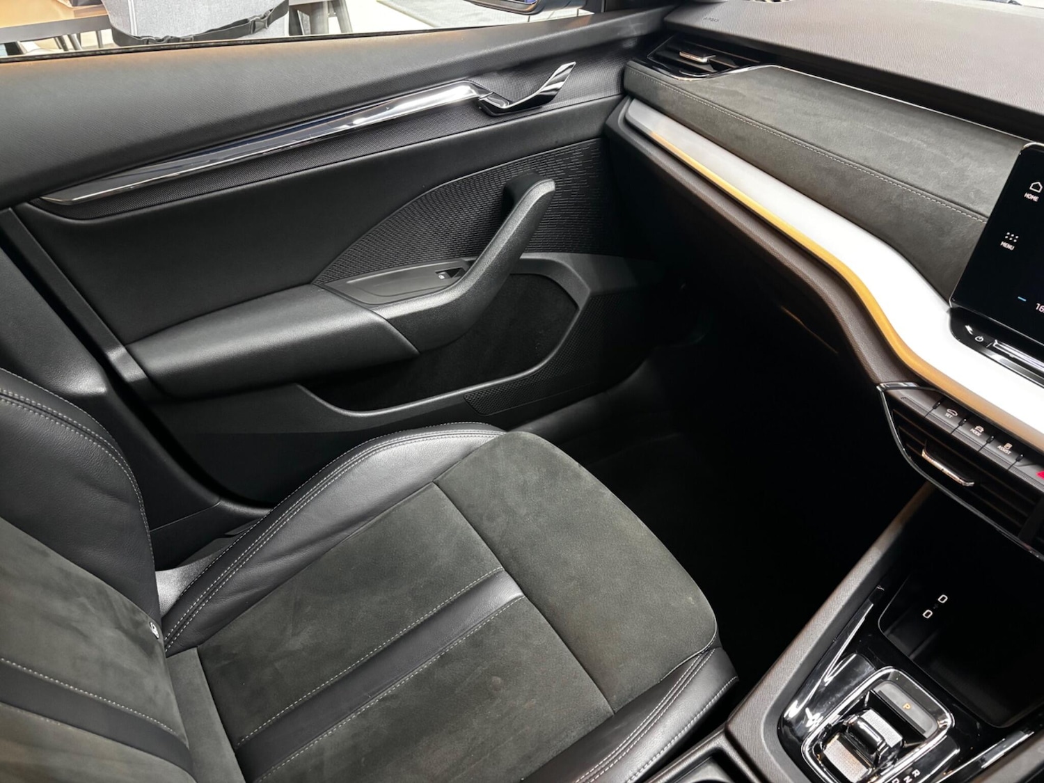 Used Skoda Octavia 2021 for sale - 78006327: Photo 46