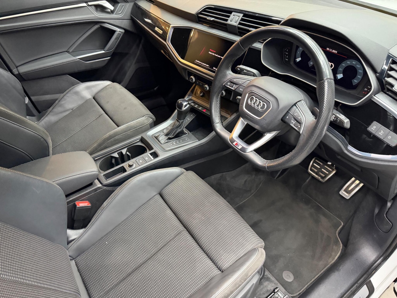 Used Audi Q3 2022 for sale - 77015632: Photo 38