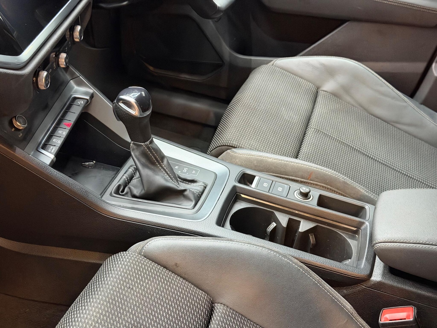 Used Audi Q3 2022 for sale - 77015632: Photo 40