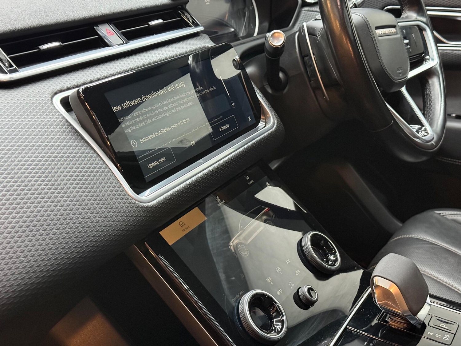 Used Land Rover Range Rover Velar 2021 for sale - 76742716: Photo 12