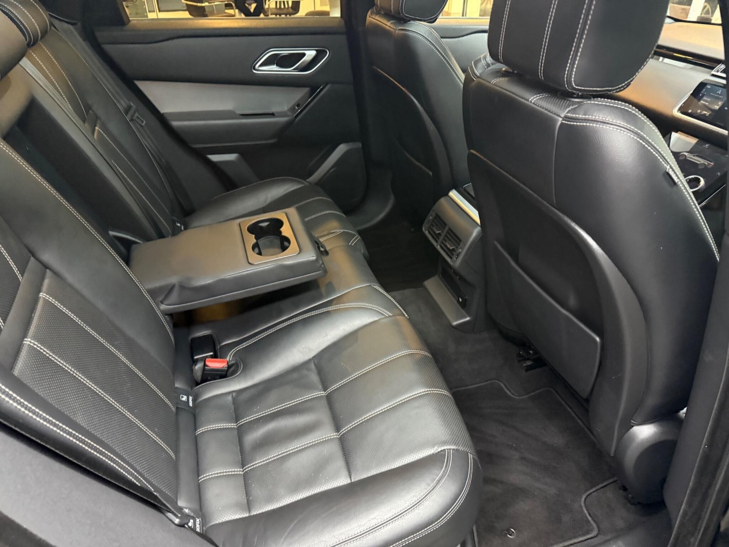 Used Land Rover Range Rover Velar 2021 for sale - 76742716: Photo 18