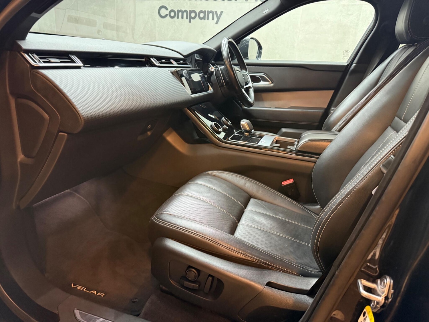 Used Land Rover Range Rover Velar 2021 for sale - 76742716: Photo 46