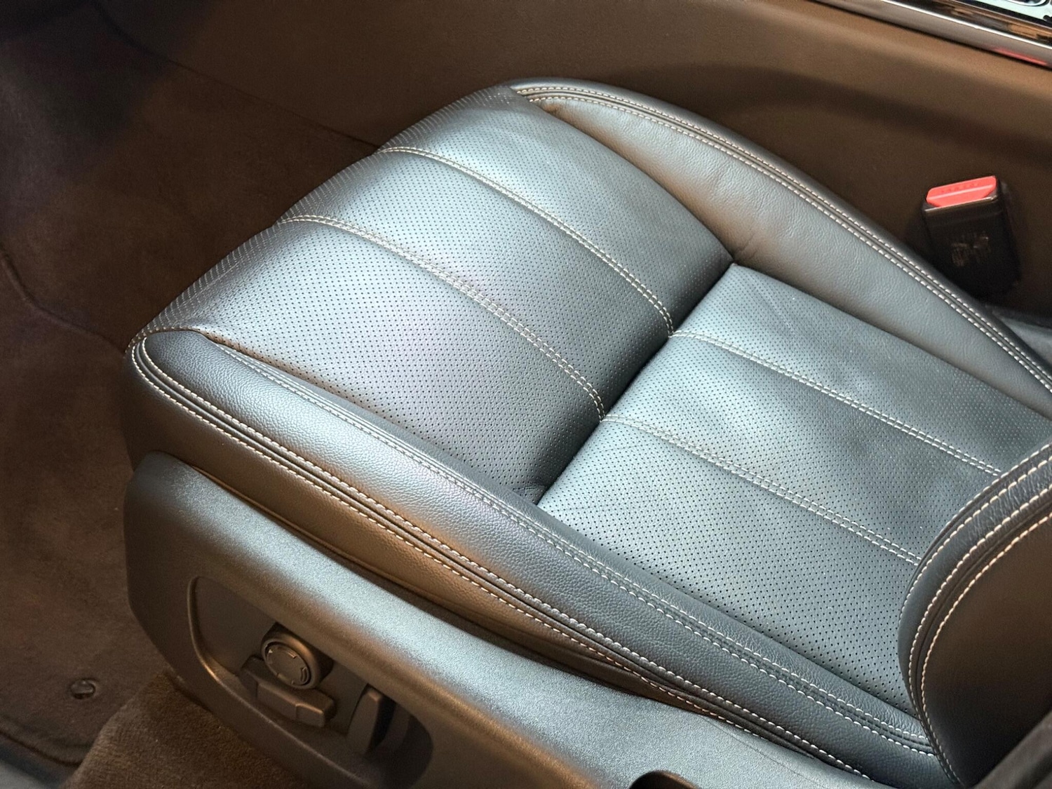 Used Land Rover Range Rover Velar 2021 for sale - 76742716: Photo 57