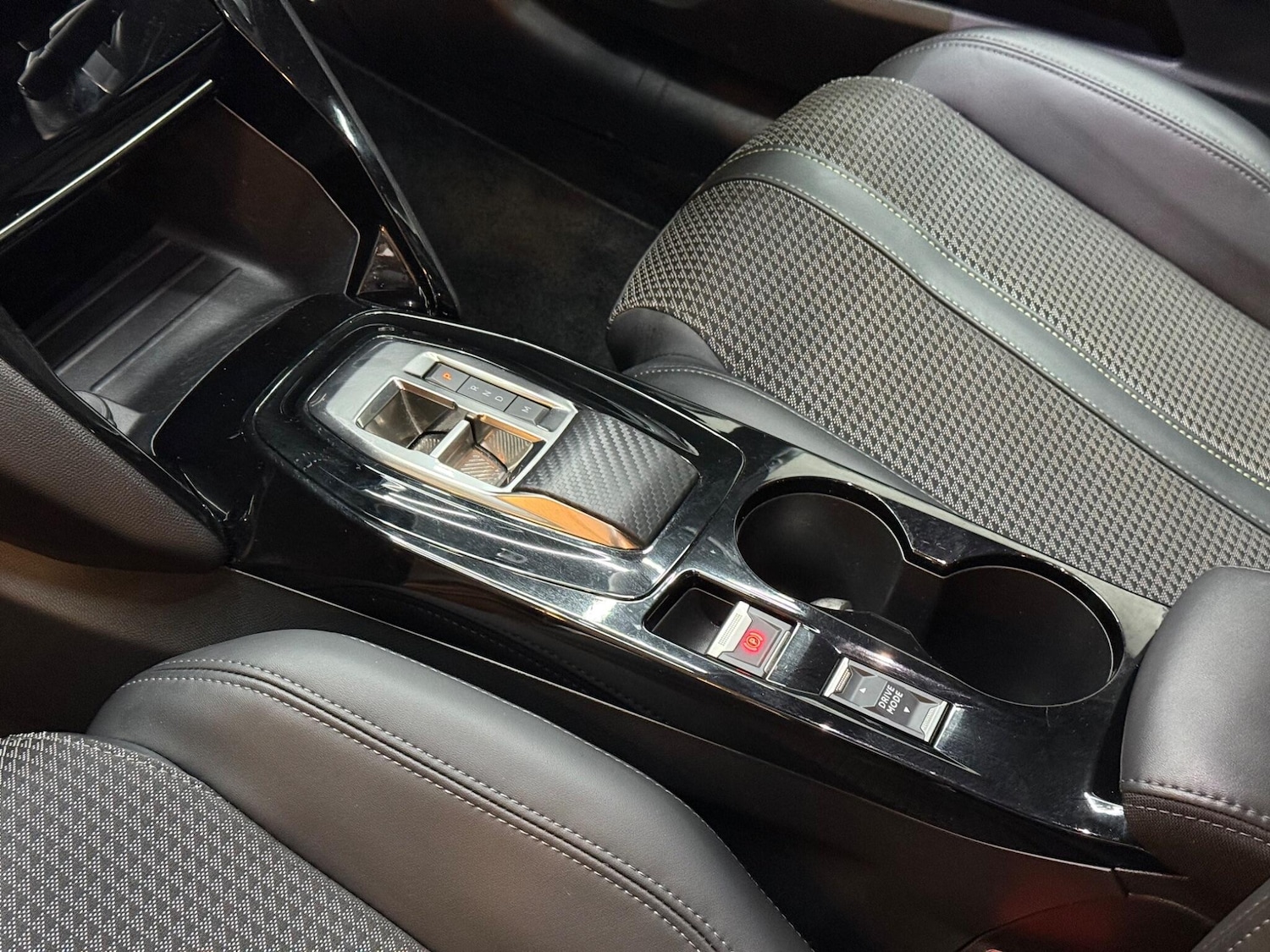 Used Peugeot 208 2023 for sale - 76607314: Photo 11