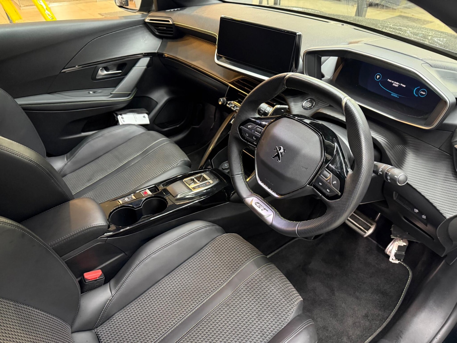 Used Peugeot 208 2023 for sale - 76607314: Photo 12