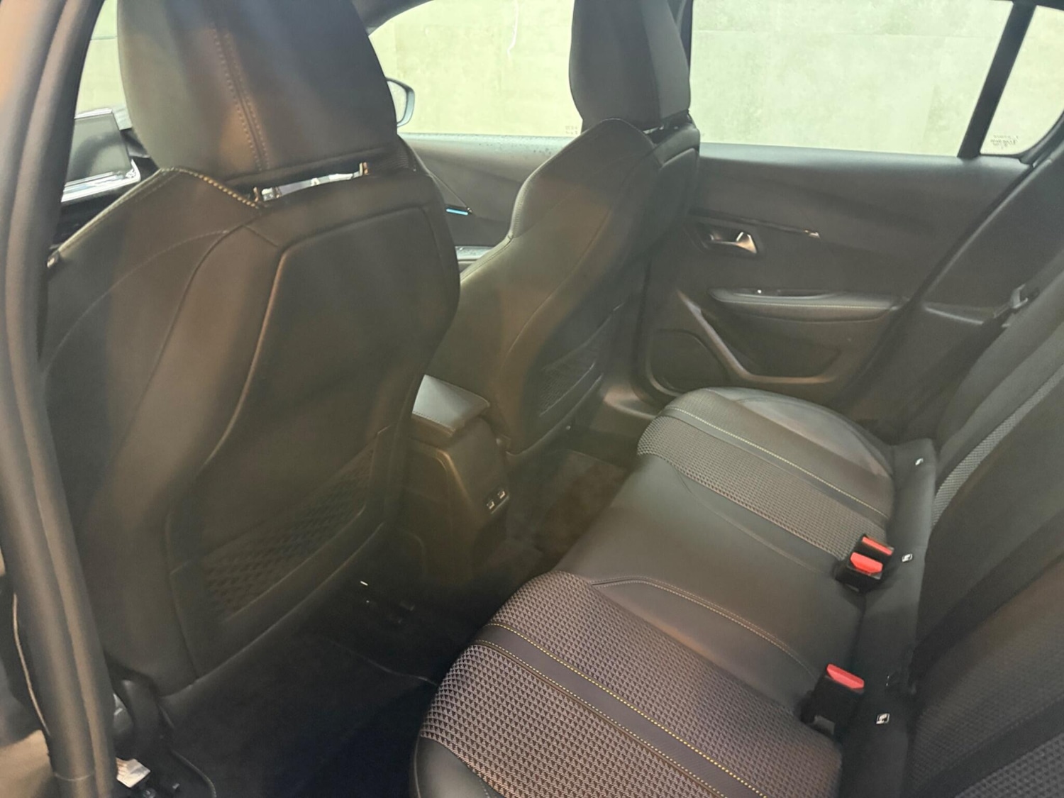 Used Peugeot 208 2023 for sale - 76607314: Photo 17