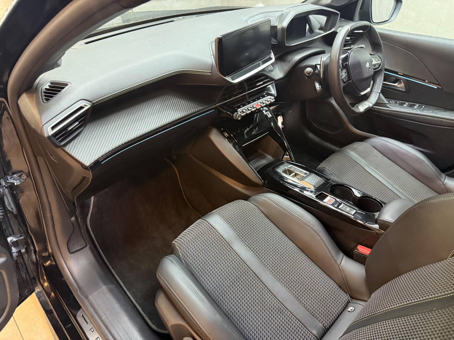 Used Peugeot 208 2023 for sale - 76607314: Photo 34