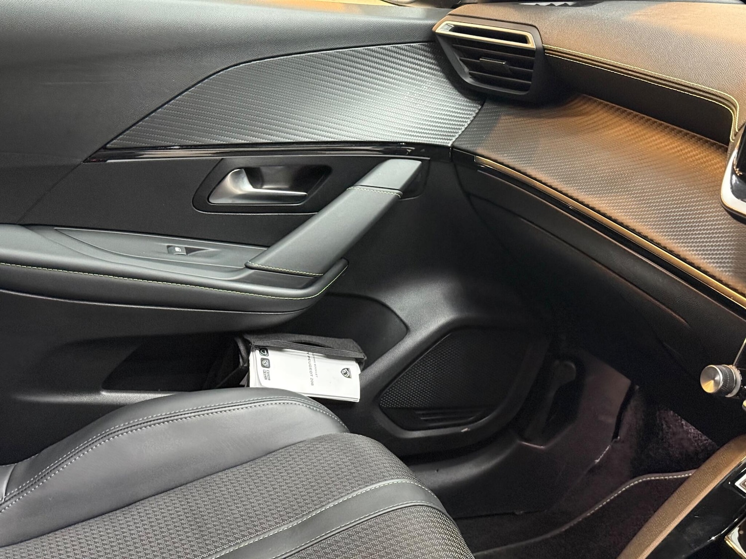 Used Peugeot 208 2023 for sale - 76607314: Photo 38