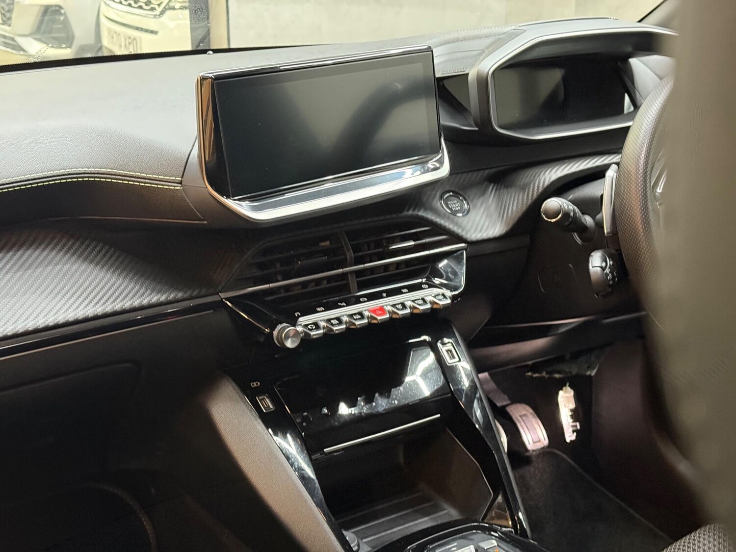 Used Peugeot 208 2023 for sale - 76607314: Photo 42