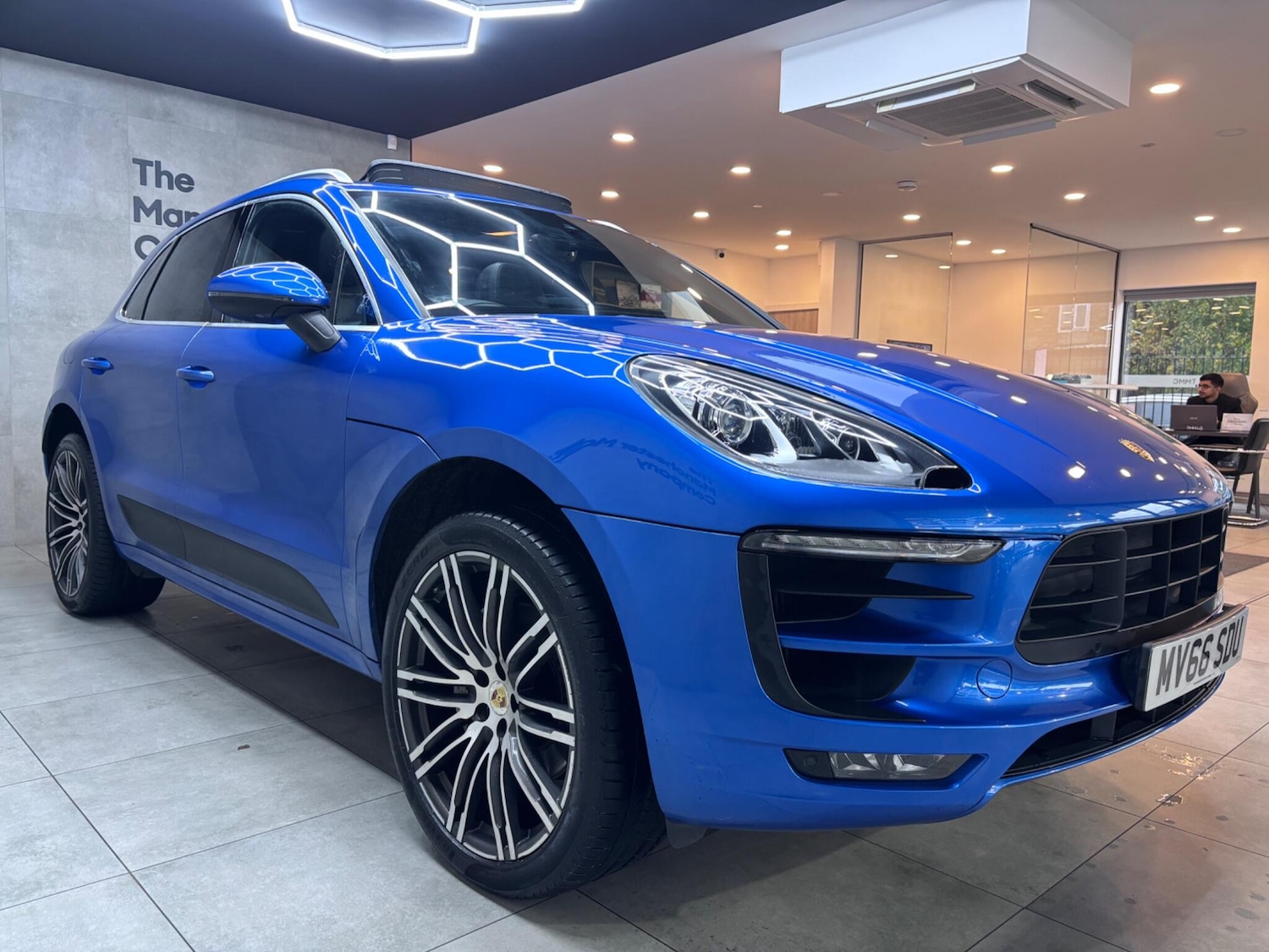 Used Porsche Macan 2016 for sale - 76336177: Photo 12