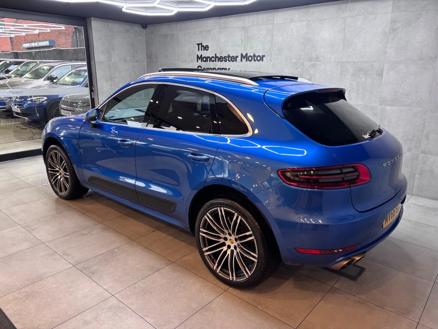 Used Porsche Macan 2016 for sale - 76336177: Photo 24