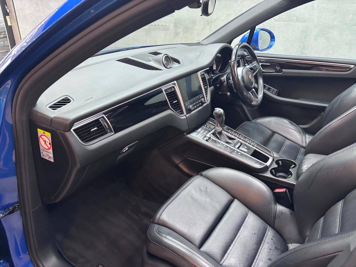 Used Porsche Macan 2016 for sale - 76336177: Photo 28