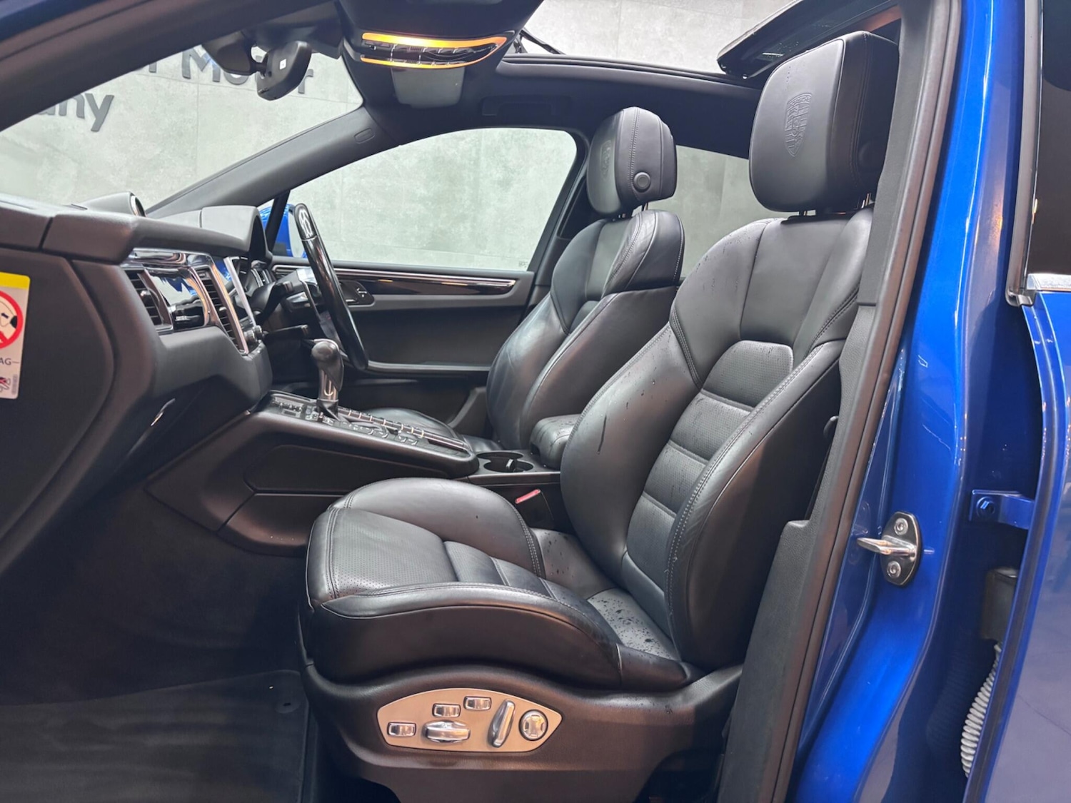 Used Porsche Macan 2016 for sale - 76336177: Photo 29