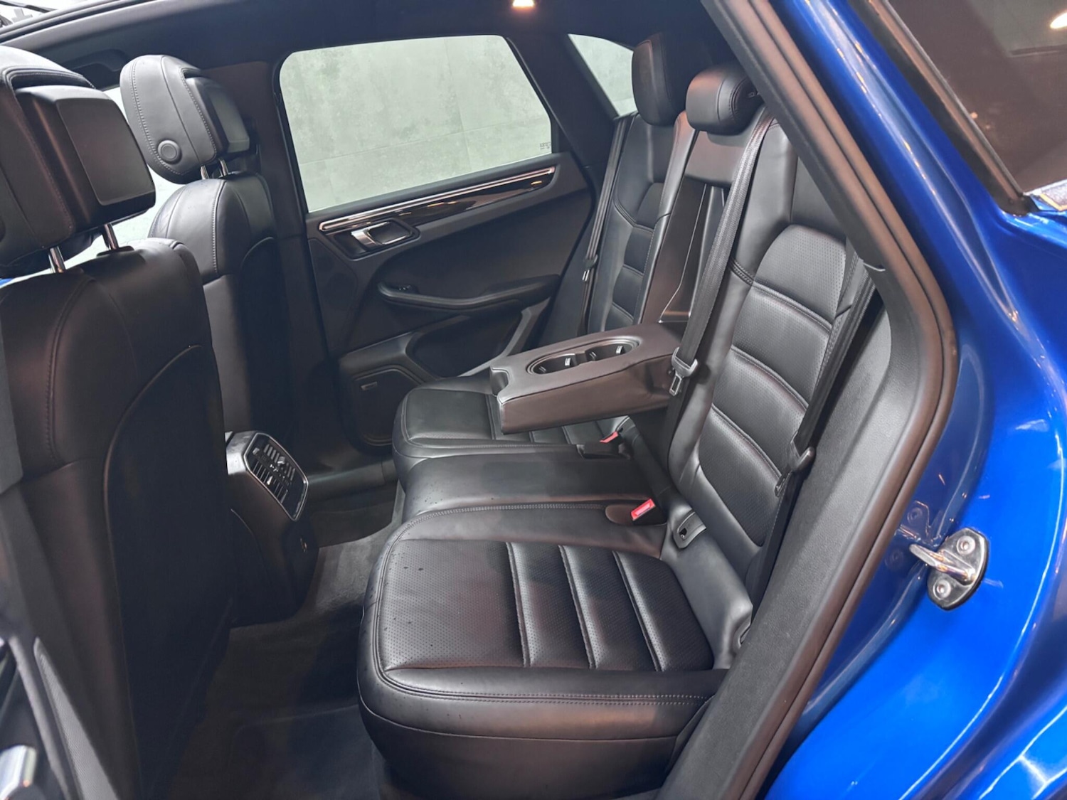 Used Porsche Macan 2016 for sale - 76336177: Photo 32