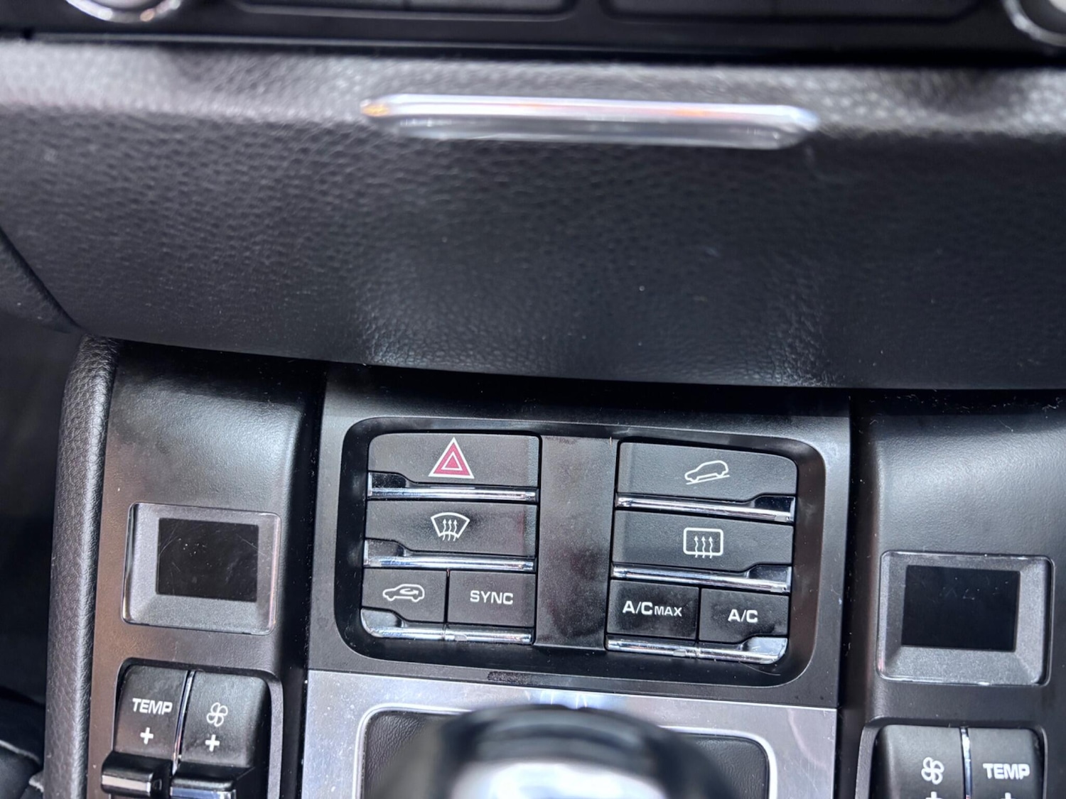Used Porsche Macan 2016 for sale - 76336177: Photo 68