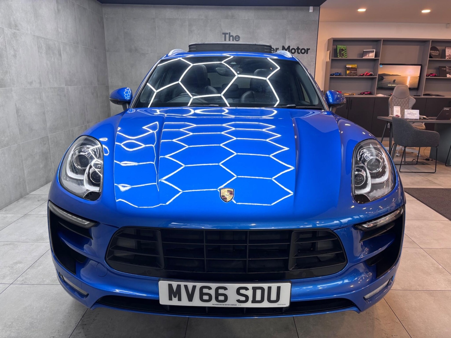 Used Porsche Macan 2016 for sale - 76336177: Photo 9