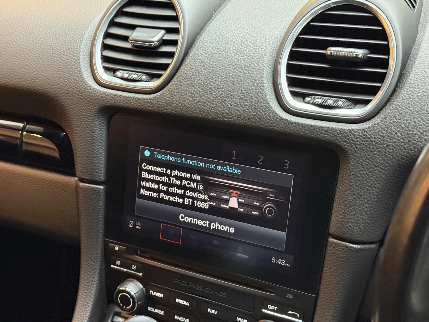 Used Porsche Boxster 2020 for sale - 76499734: Photo 38