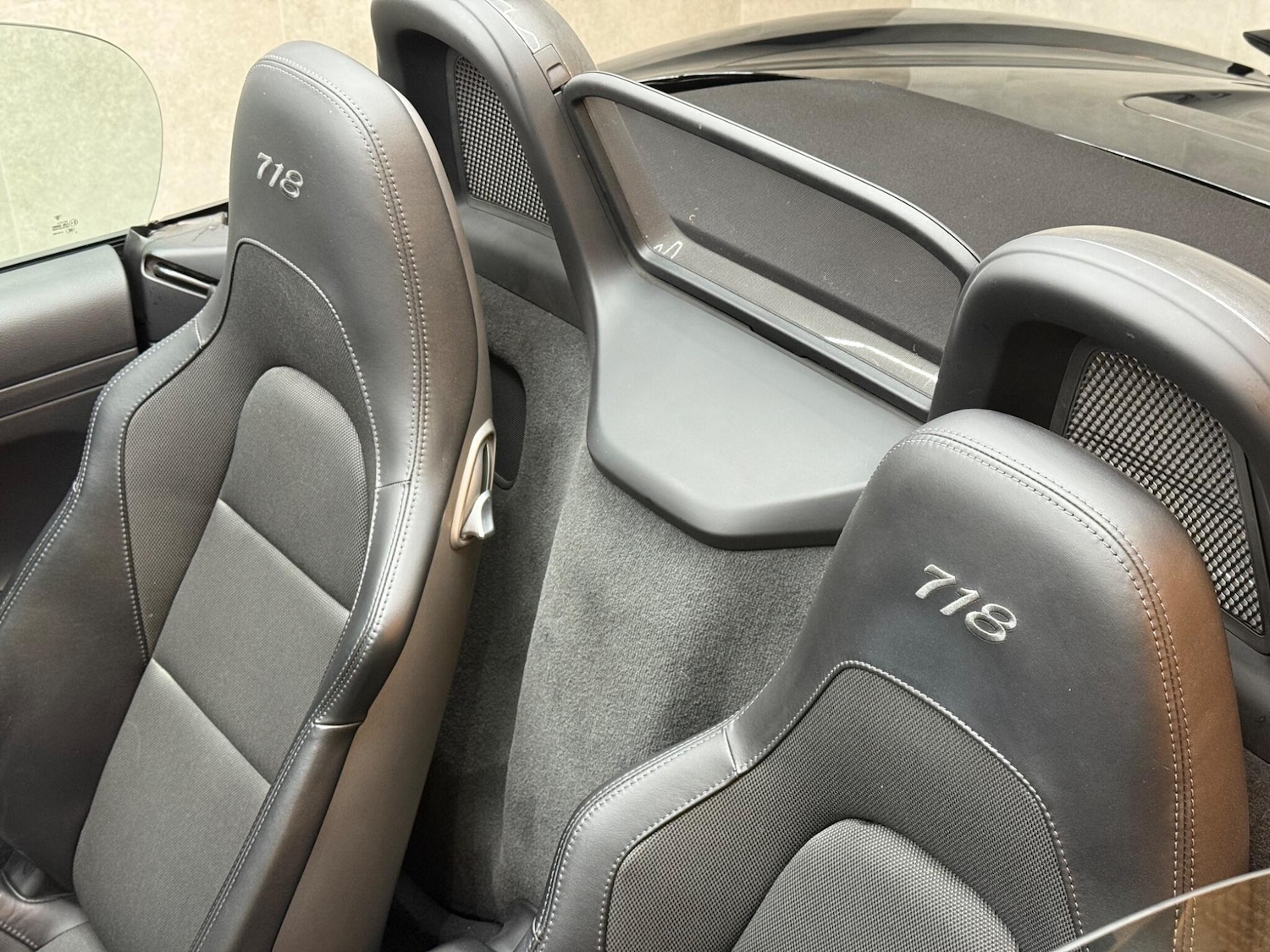 Used Porsche Boxster 2020 for sale - 76499734: Photo 44