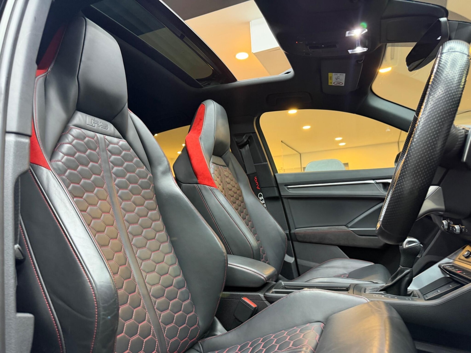 Used Audi RS Q3 2020 for sale - 77144213: Photo 17