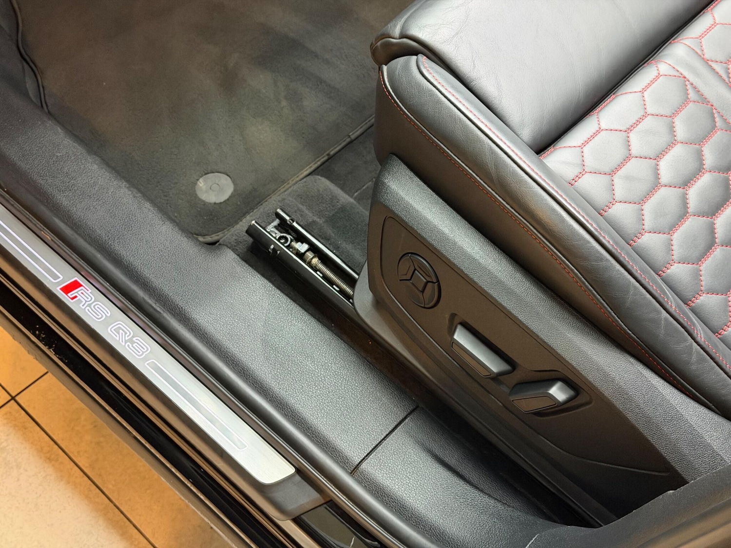 Used Audi RS Q3 2020 for sale - 77144213: Photo 25