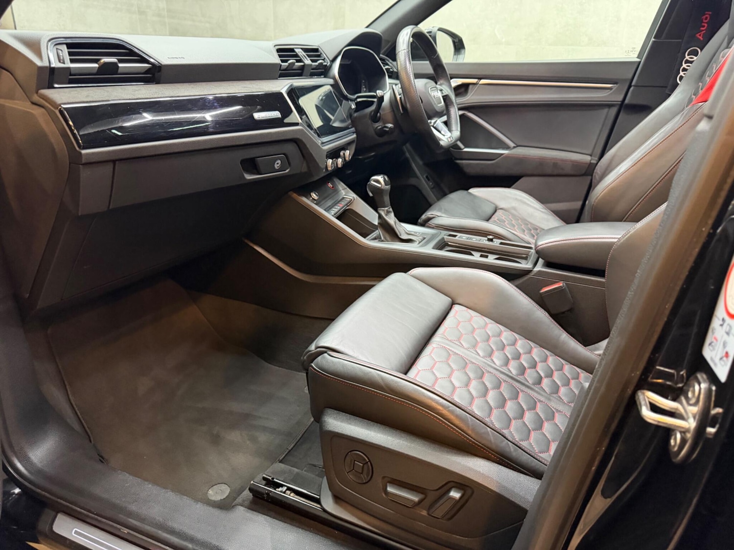 Used Audi RS Q3 2020 for sale - 77144213: Photo 42