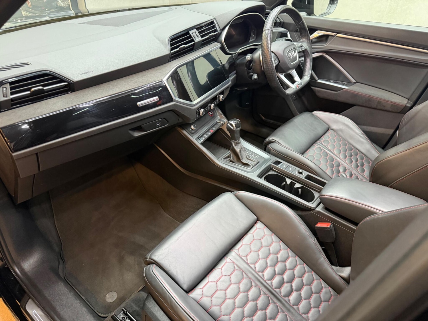 Used Audi RS Q3 2020 for sale - 77144213: Photo 43