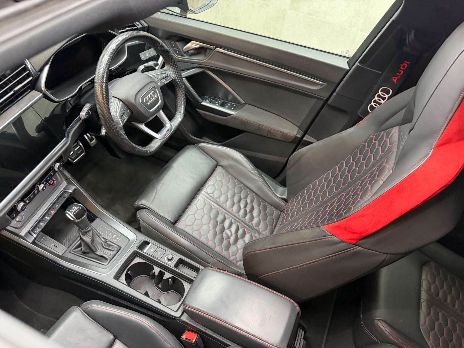 Used Audi RS Q3 2020 for sale - 77144213: Photo 45