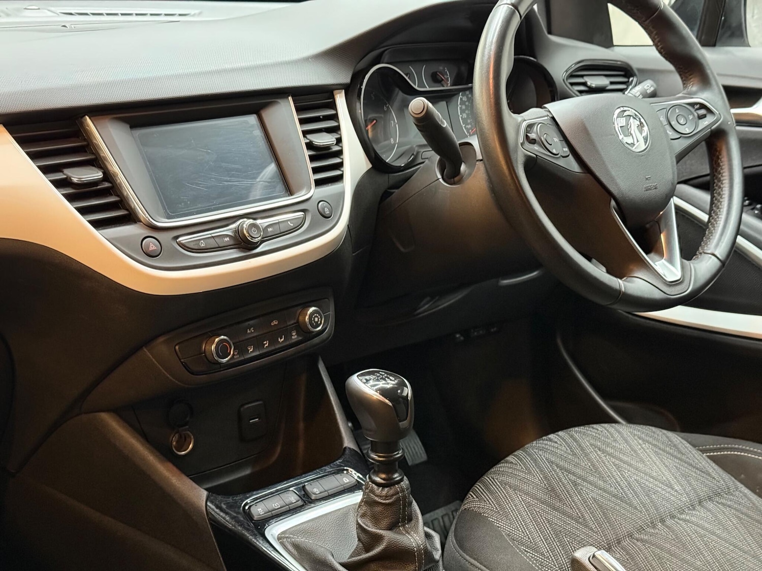 Used Vauxhall Crossland X 2020 for sale - 76644765: Photo 17