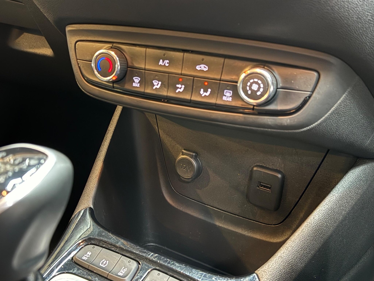 Used Vauxhall Crossland X 2020 for sale - 76644765: Photo 31