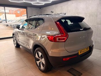Used Volvo XC40 2023 for sale - 79464037: Photo