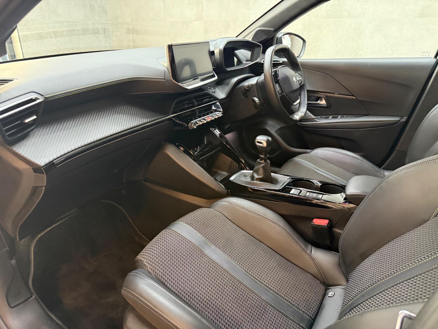 Used Peugeot 208 2023 for sale - 77021270: Photo 44