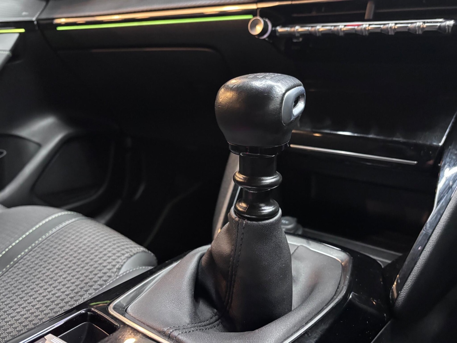 Used Peugeot 208 for sale - 77242642: Photo 23