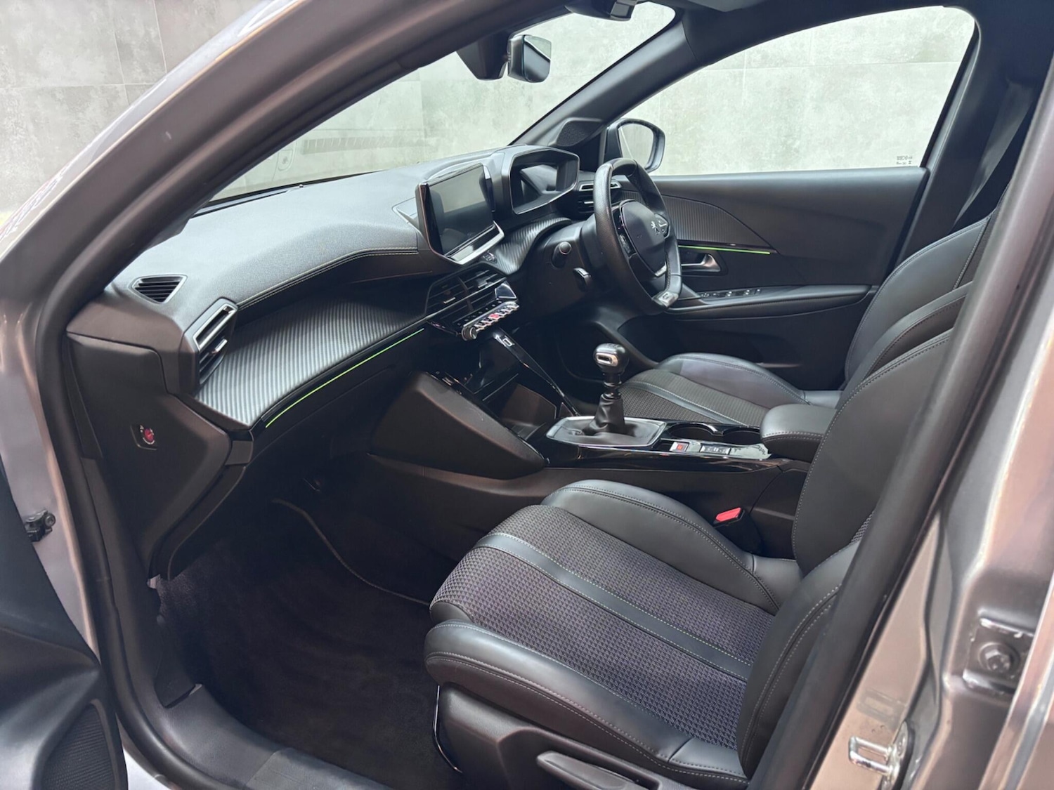 Used Peugeot 208 for sale - 77242642: Photo 52