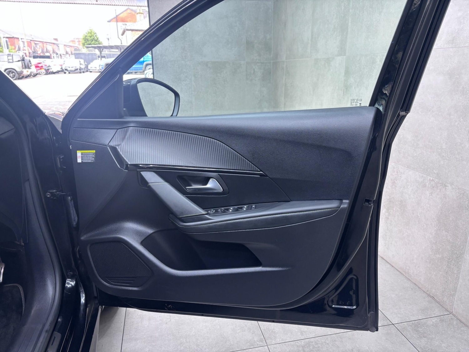 Used Peugeot 208 2023 for sale - 76381288: Photo 37