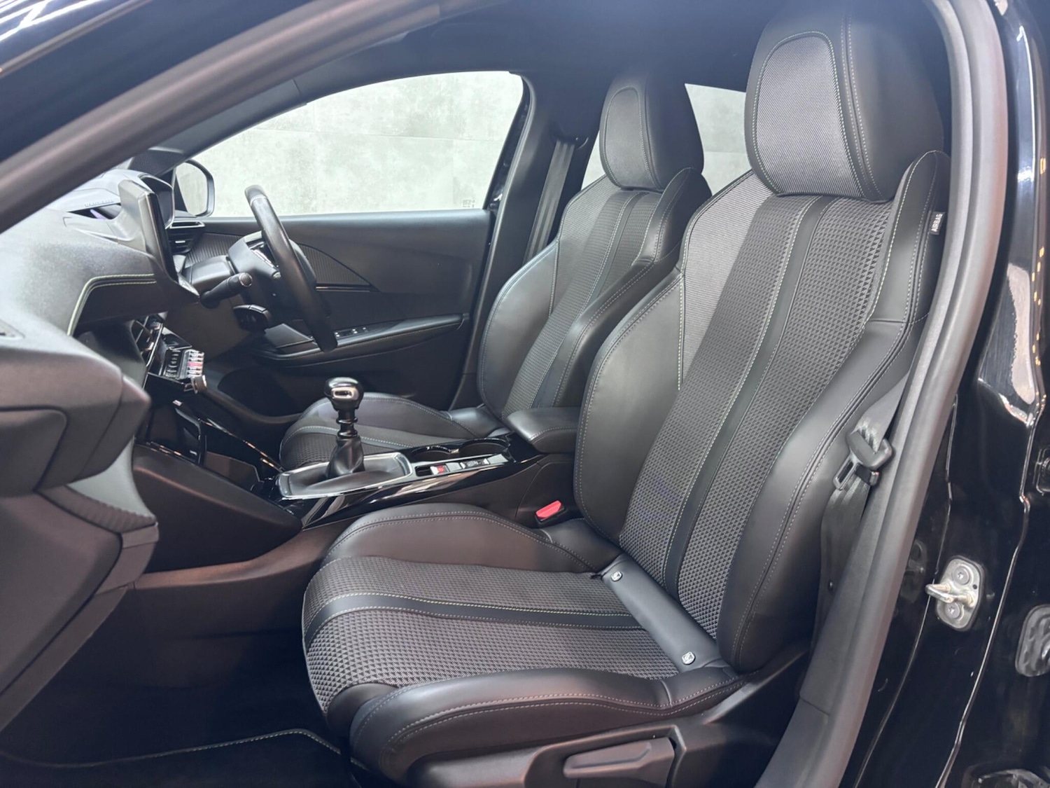 Used Peugeot 208 2023 for sale - 76381288: Photo 51