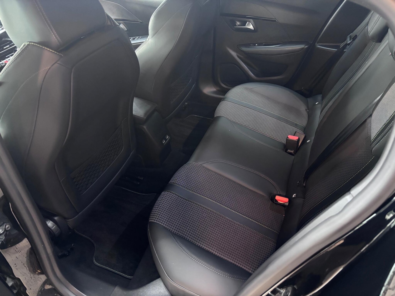 Used Peugeot 208 2023 for sale - 76381288: Photo 53