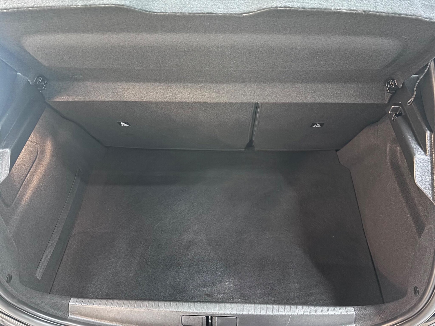 Used Peugeot 208 2023 for sale - 76381288: Photo 63