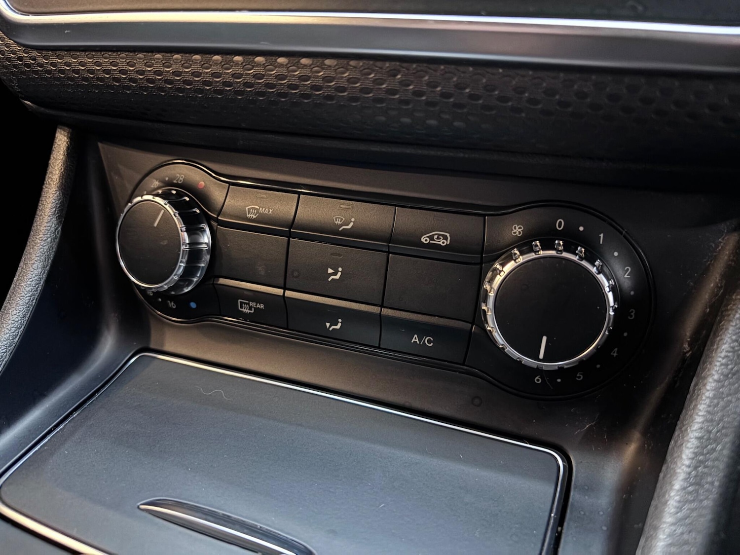 Used Mercedes-Benz A-Class for sale - 77550762: Photo 35