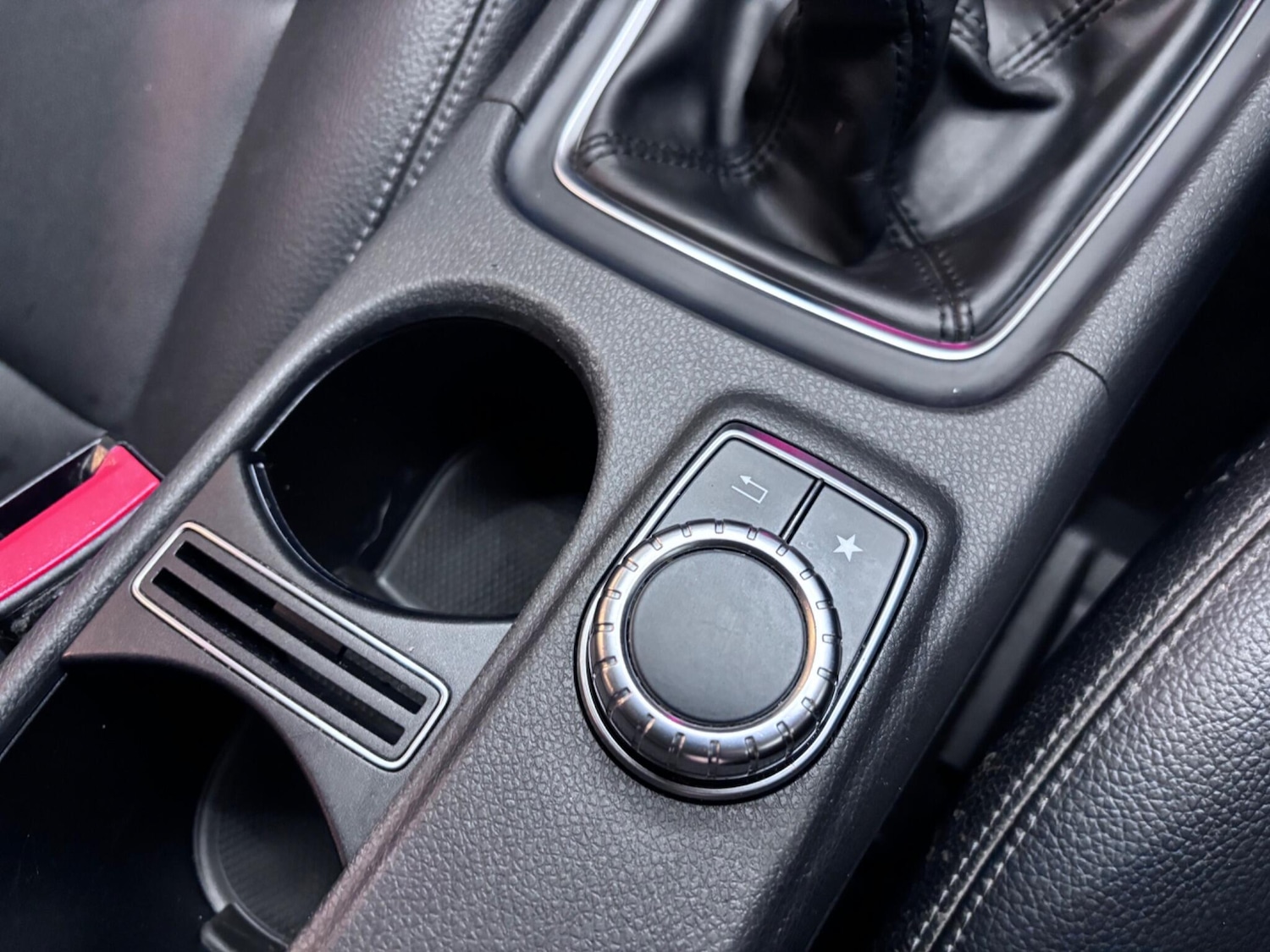 Used Mercedes-Benz A-Class for sale - 77550762: Photo 41