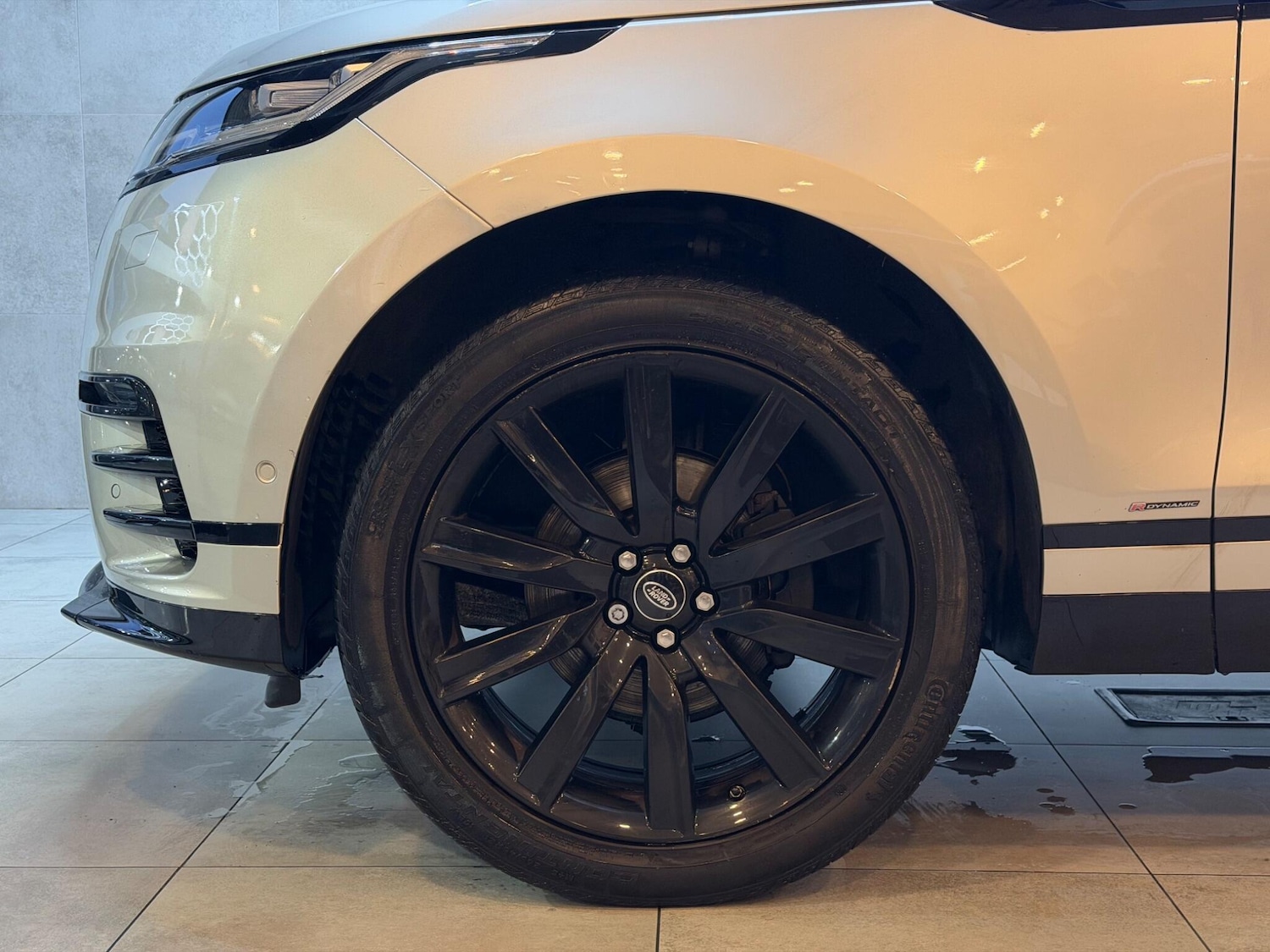 Used Land Rover Range Rover Velar 2017 for sale - 76992985: Photo 35