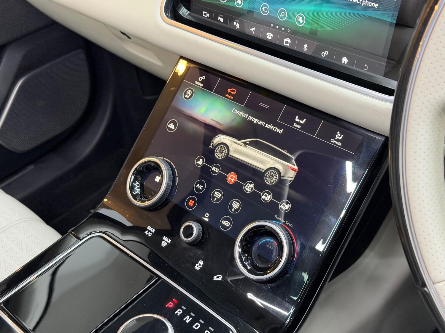 Used Land Rover Range Rover Velar 2017 for sale - 76992985: Photo 40