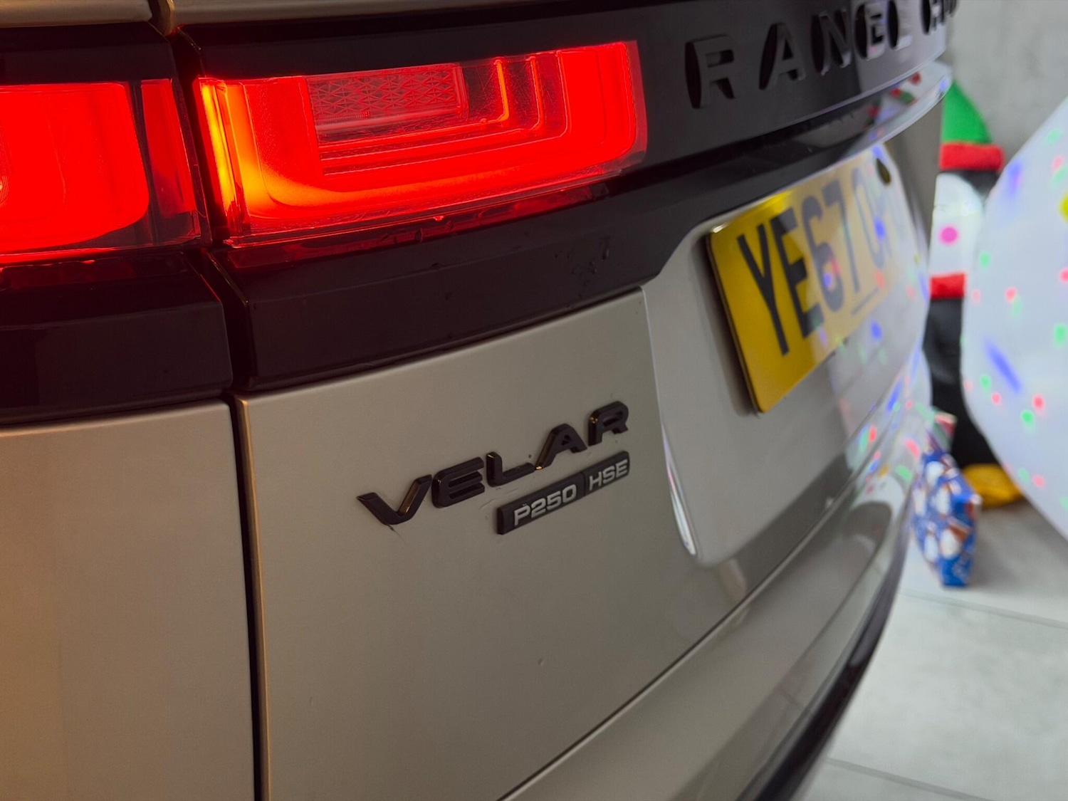 Used Land Rover Range Rover Velar 2017 for sale - 76992985: Photo 51